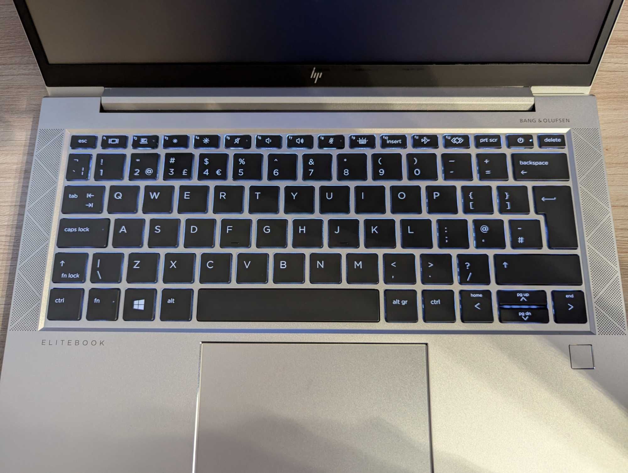 Laptop HP EliteBook 835 G7 13" RYZEN 3 16GB RAM 256 GB NVME WIN 11 PRO