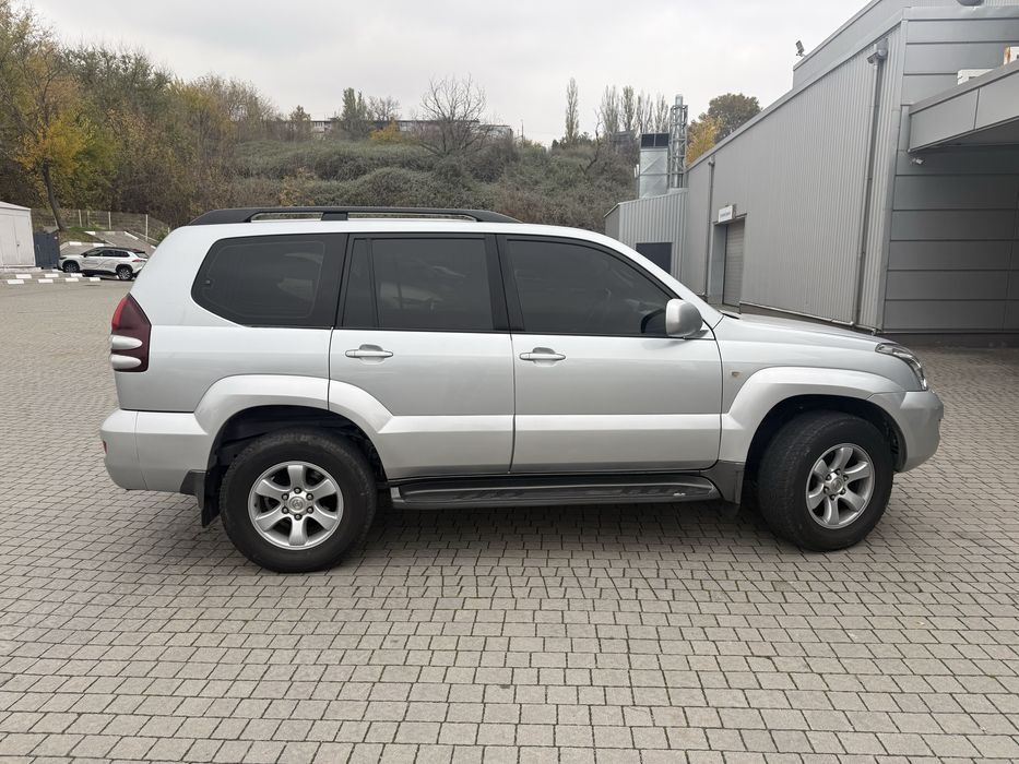 Продам Прадо в родной краске.