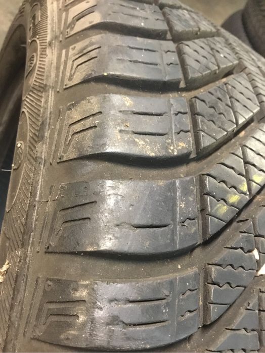 205/55r16 94V Goodyear vector 4Seasons