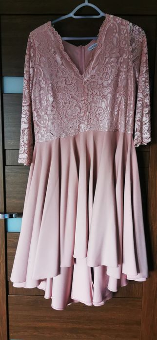 Sukienka z koronką XXL nowa Numoco