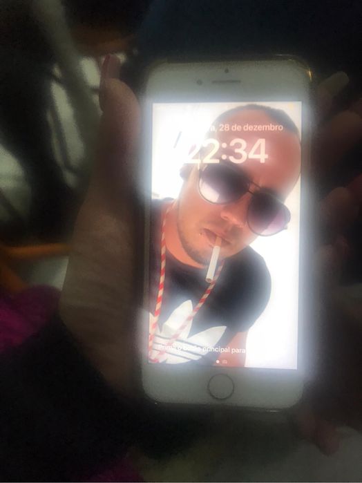 Troco iphone 8 ios 16.2 rosa gold