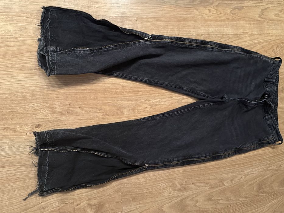 zara flared клеш джинсы m-L size в хорошем состоянии