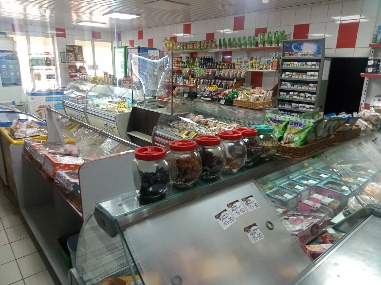 Продаётся продуктовый магазин. Хорошо работающий бизнес.