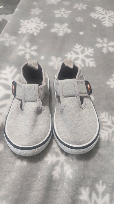 Tenisówki rozmiar 21