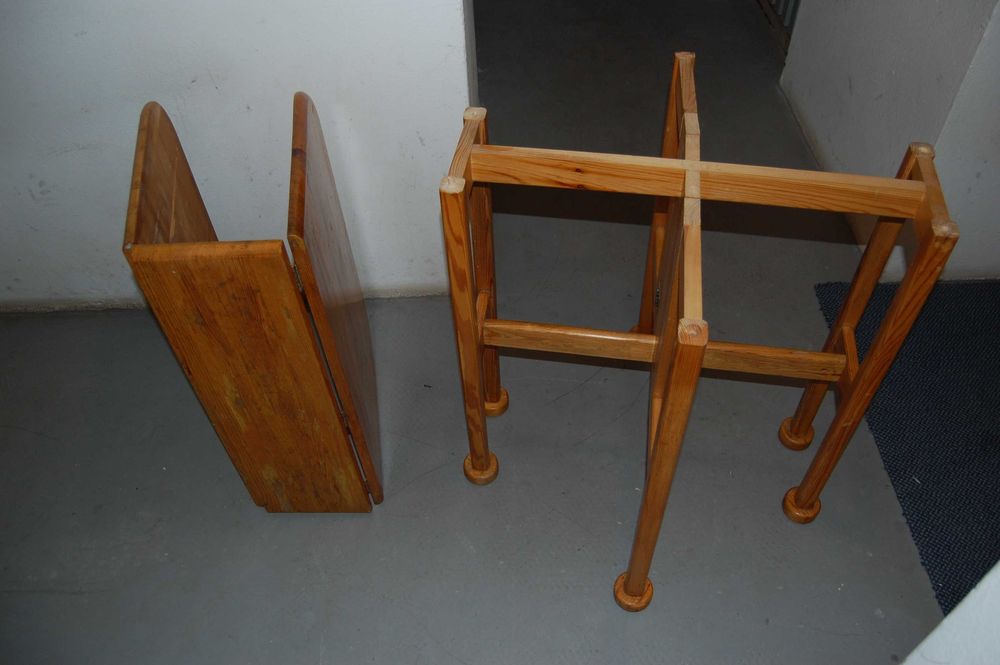 Stół kuchenny, drewniany, składany - PRL