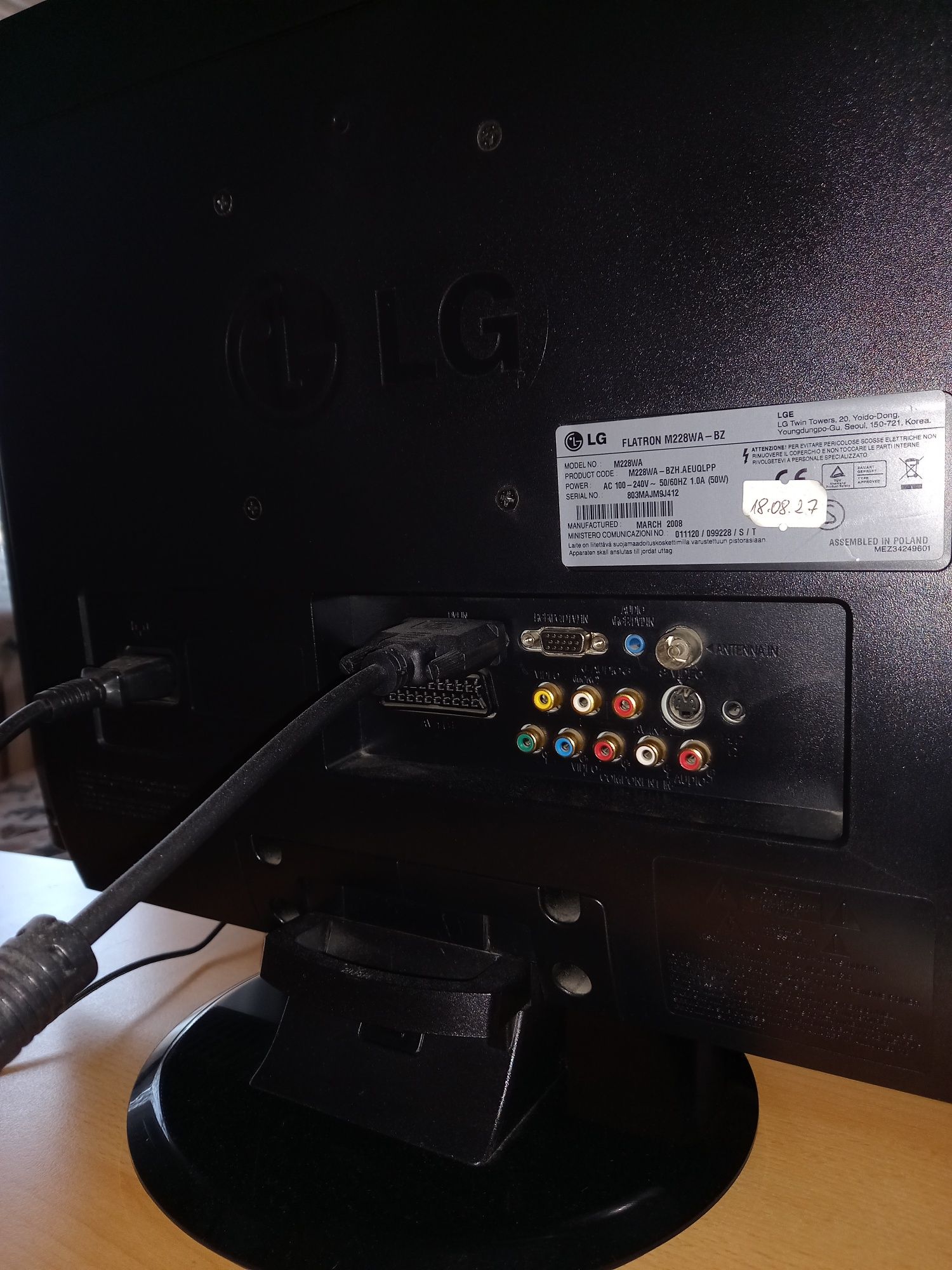 Monitor LG Flatron M228WA-BZ, stan idealny!