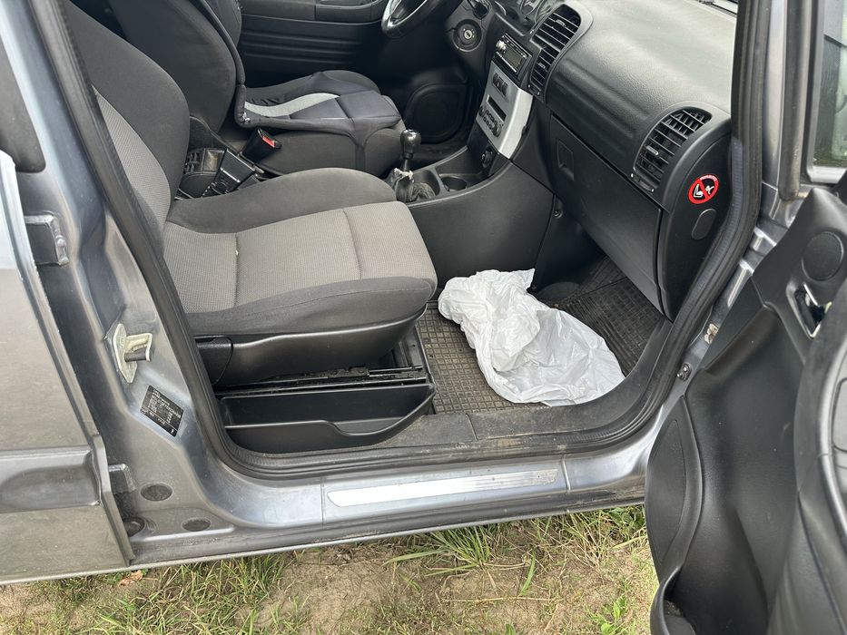 Opel Zafira A, 7 osobowy, diesel