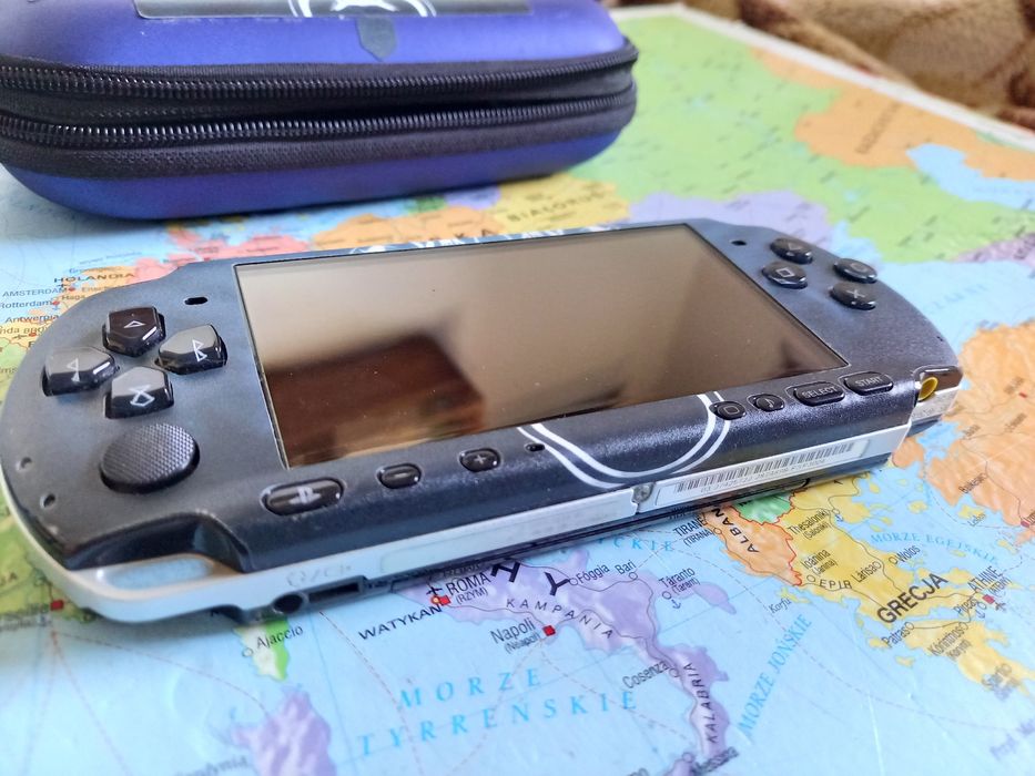 Konsola Sony psp 3004 (3000) slim final fantasy 64gb ponad 100 gier