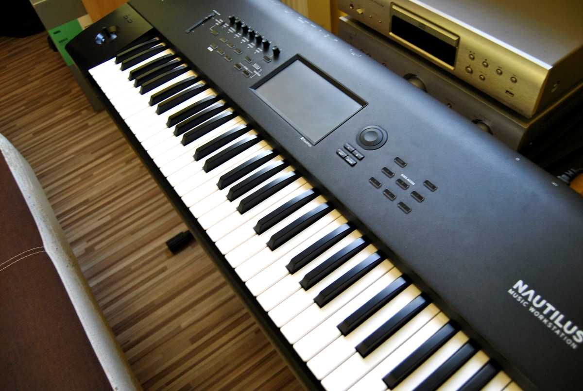 Korg Nautilus. Syntezator Workstation.