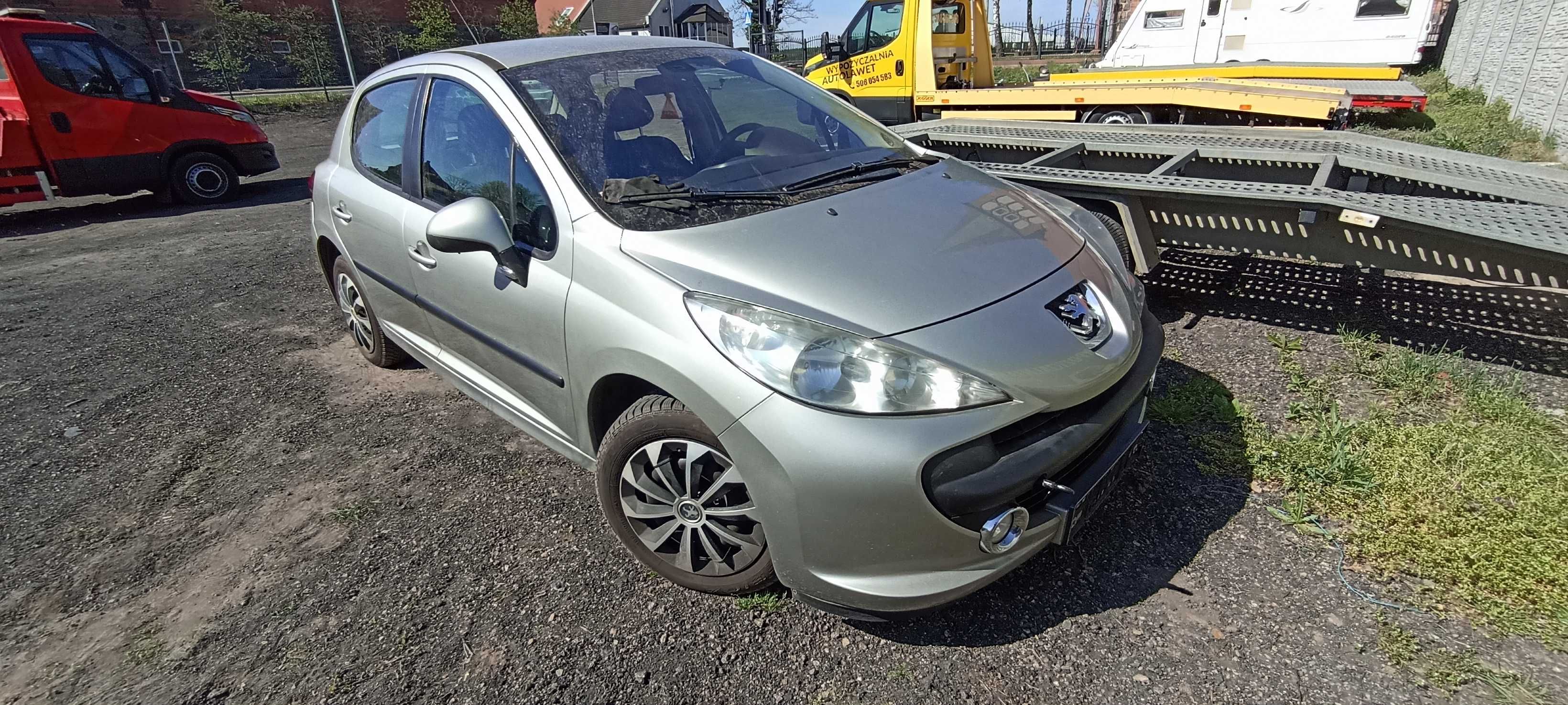 zderzak tył tylny peugeot 207 lak ets
