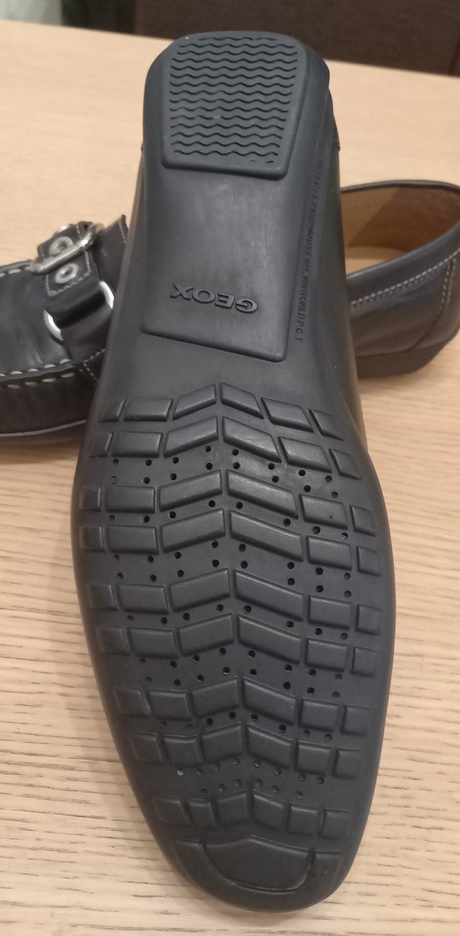 Prawie nowe mokasyny Geox 38,5 czarne