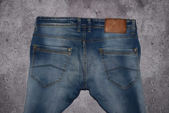 Armani Collezioni Slim Jeans (Мужские Джинсы Слим Армани )