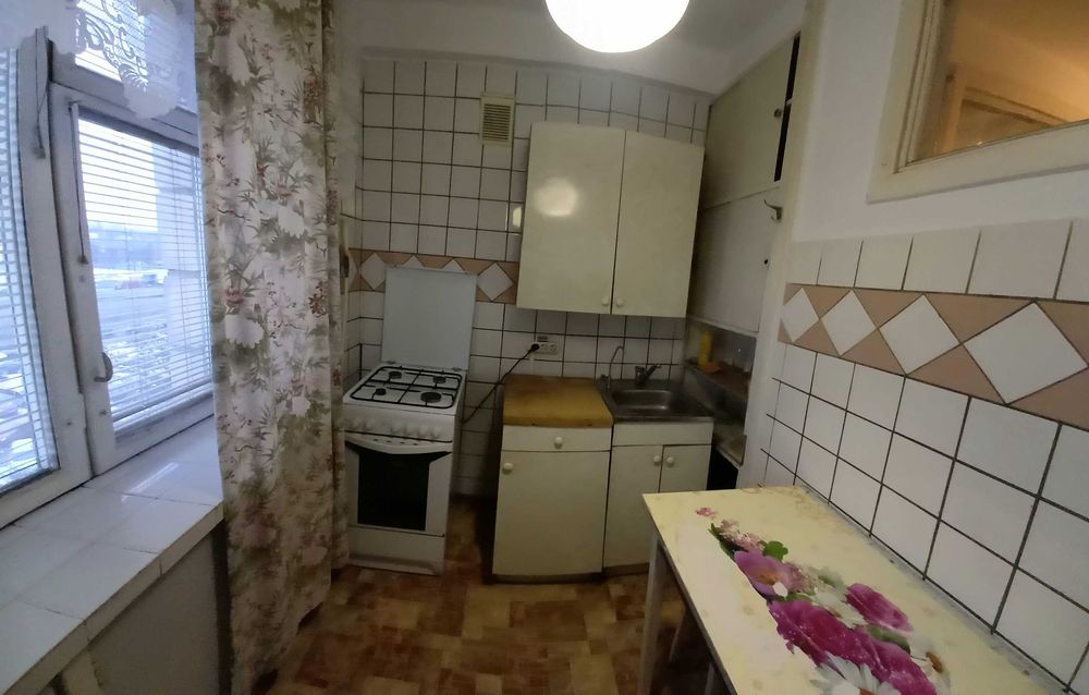 Оренда кімнати без господарів метро Чернігівська пішки