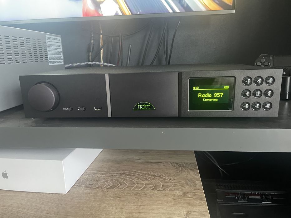 Naim SuperUniti all-in-one z pilotem