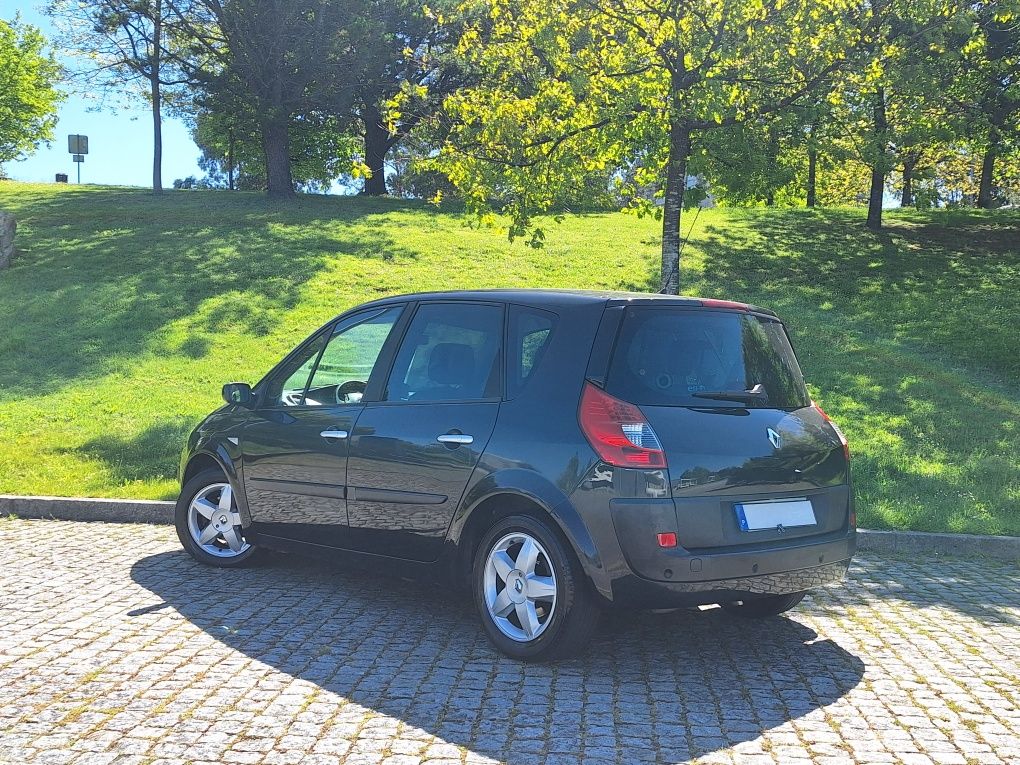Renault Scenic 1.5 dci 205 mil klms