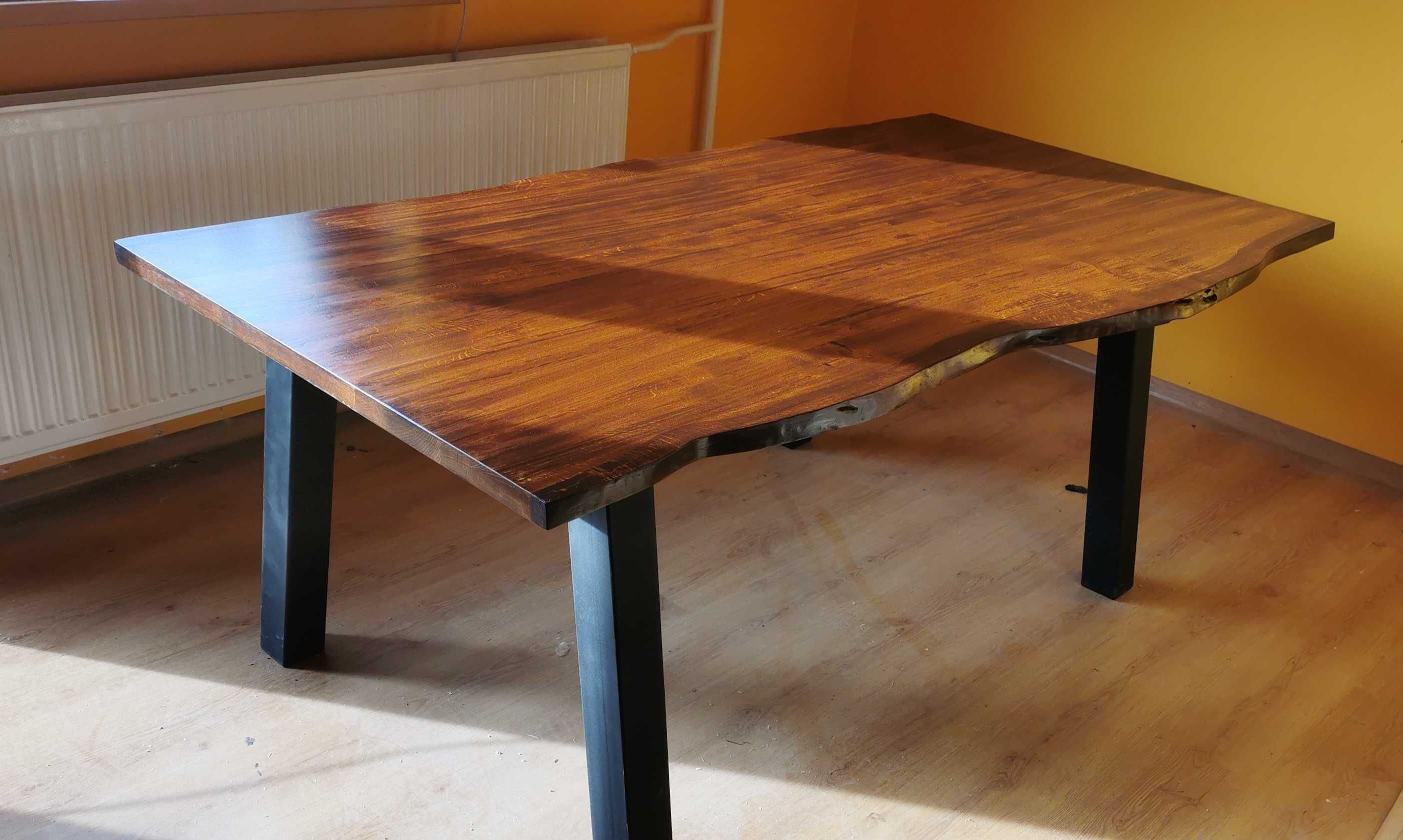 Stół drewniany salon kuchnia