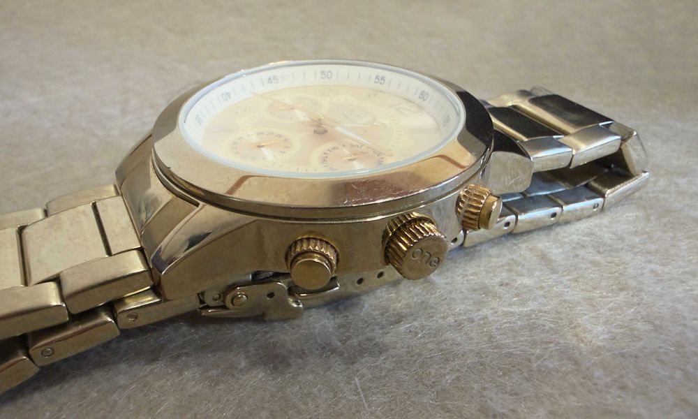 Relógio ONE Watch Company