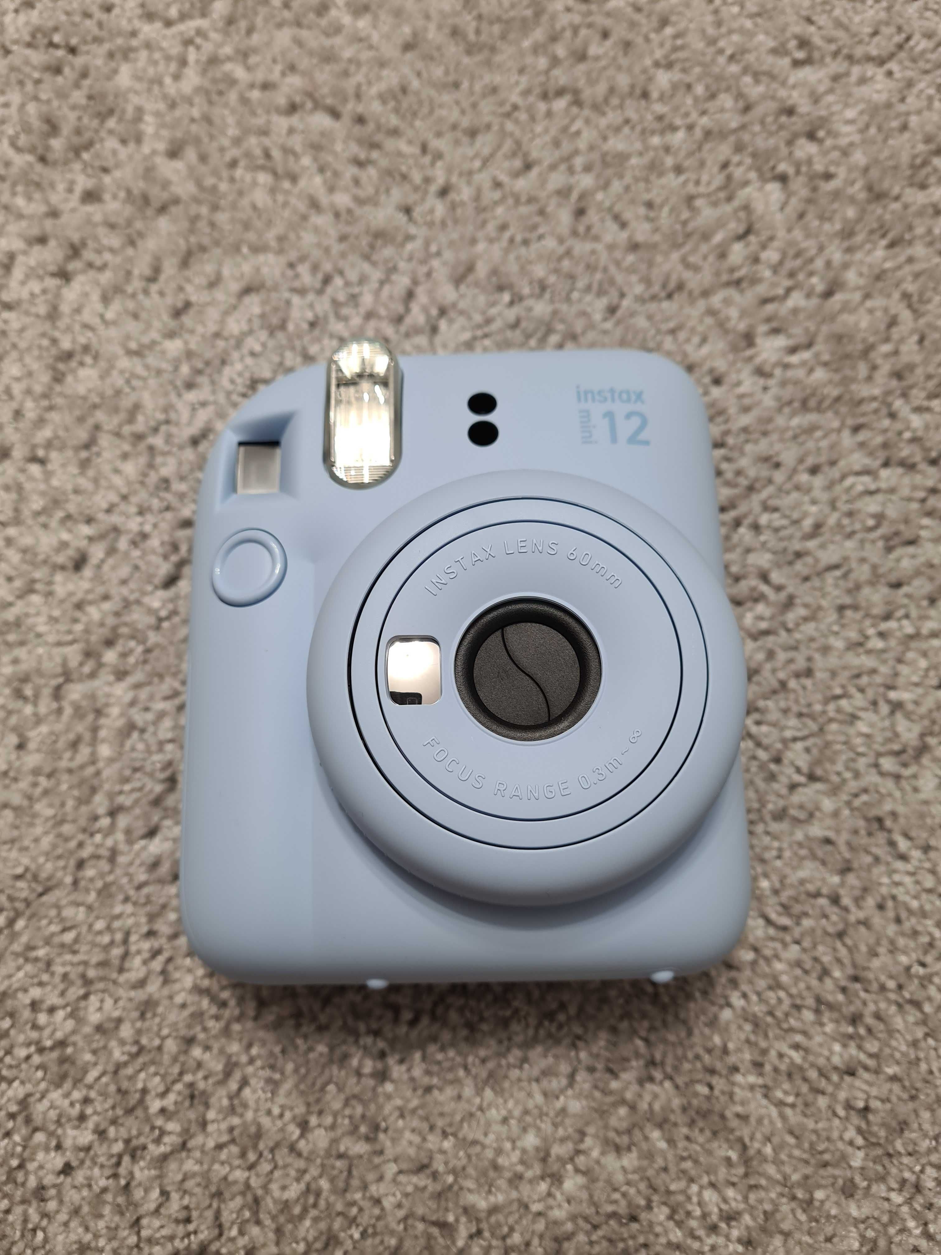 Instax mini 12 azul pastel