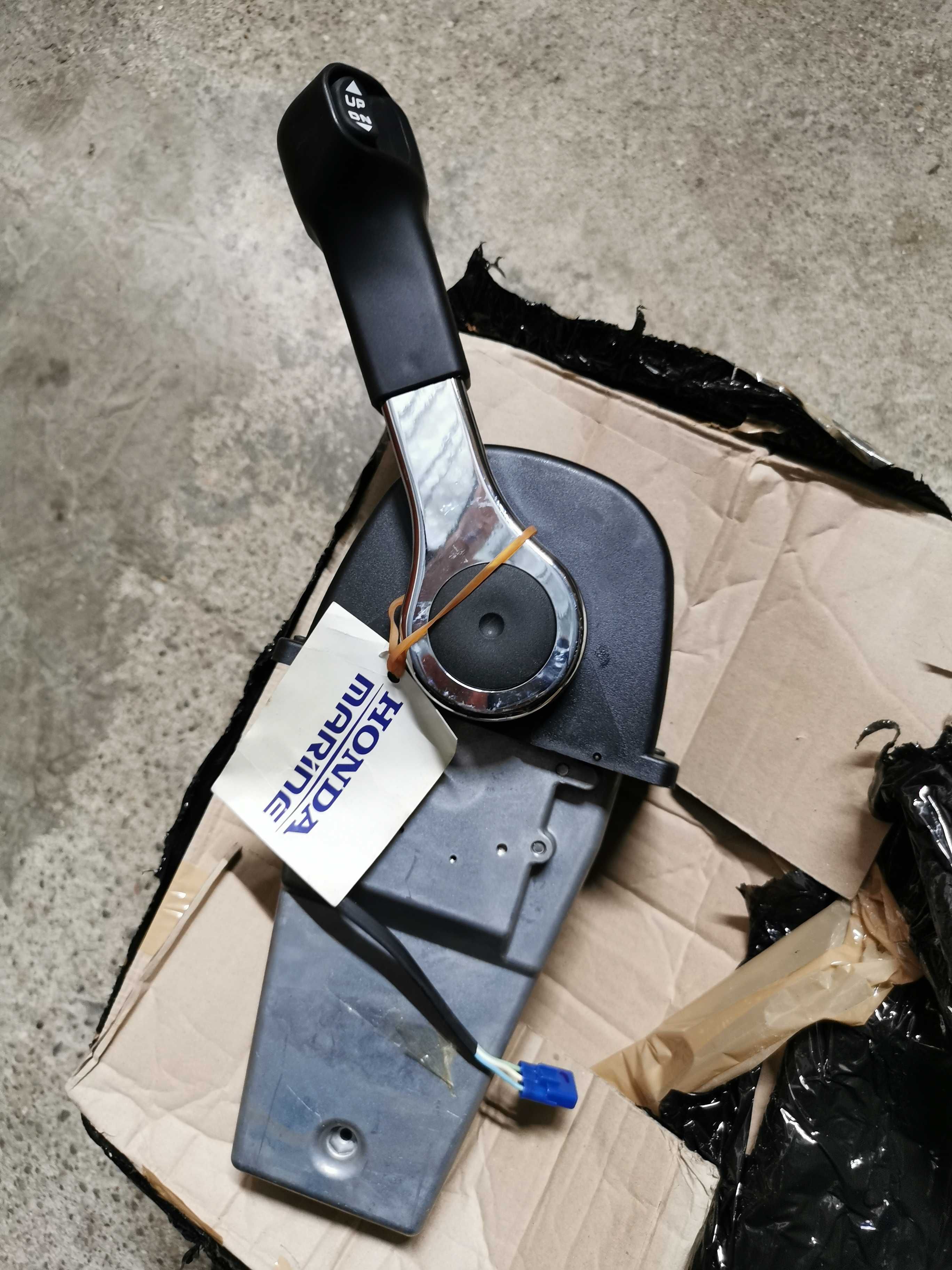 Manetka Topowa Honda nowa