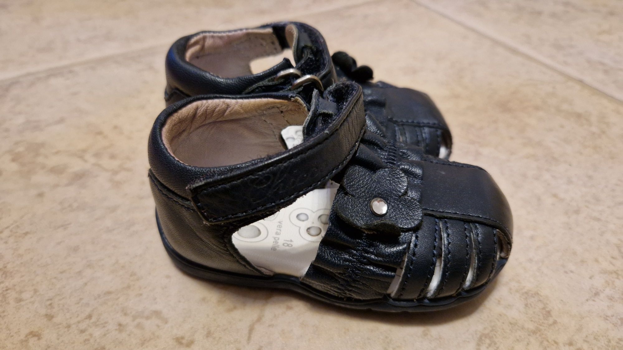 Sandálias de menina Chicco Tamanho 18