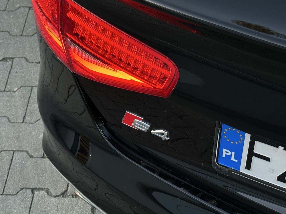 Audi S4 b8.5 333 km
