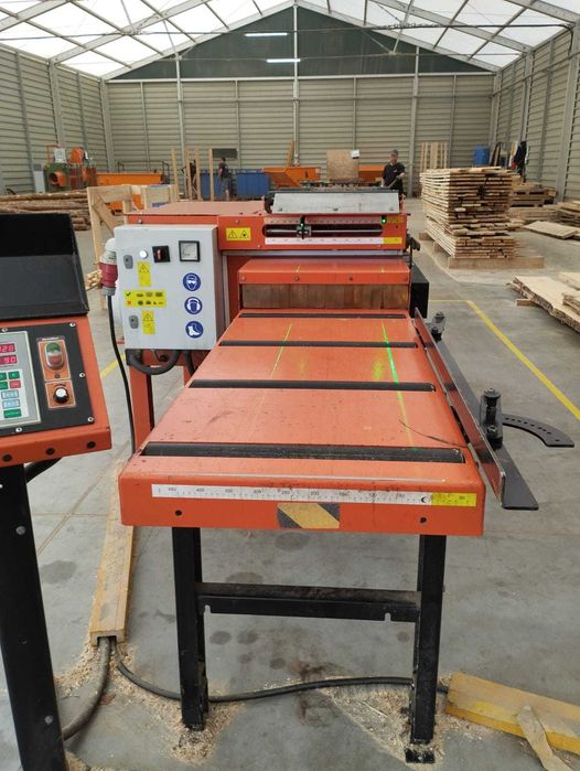 Obrzynarka / Wielopiła EG300 Wood-Mizer Laserowe wskaźniki cięcia