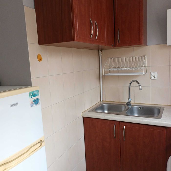 *Kawalerka na wynajem *Antoniukowska 1850 zł ze wszystkimi opłatami