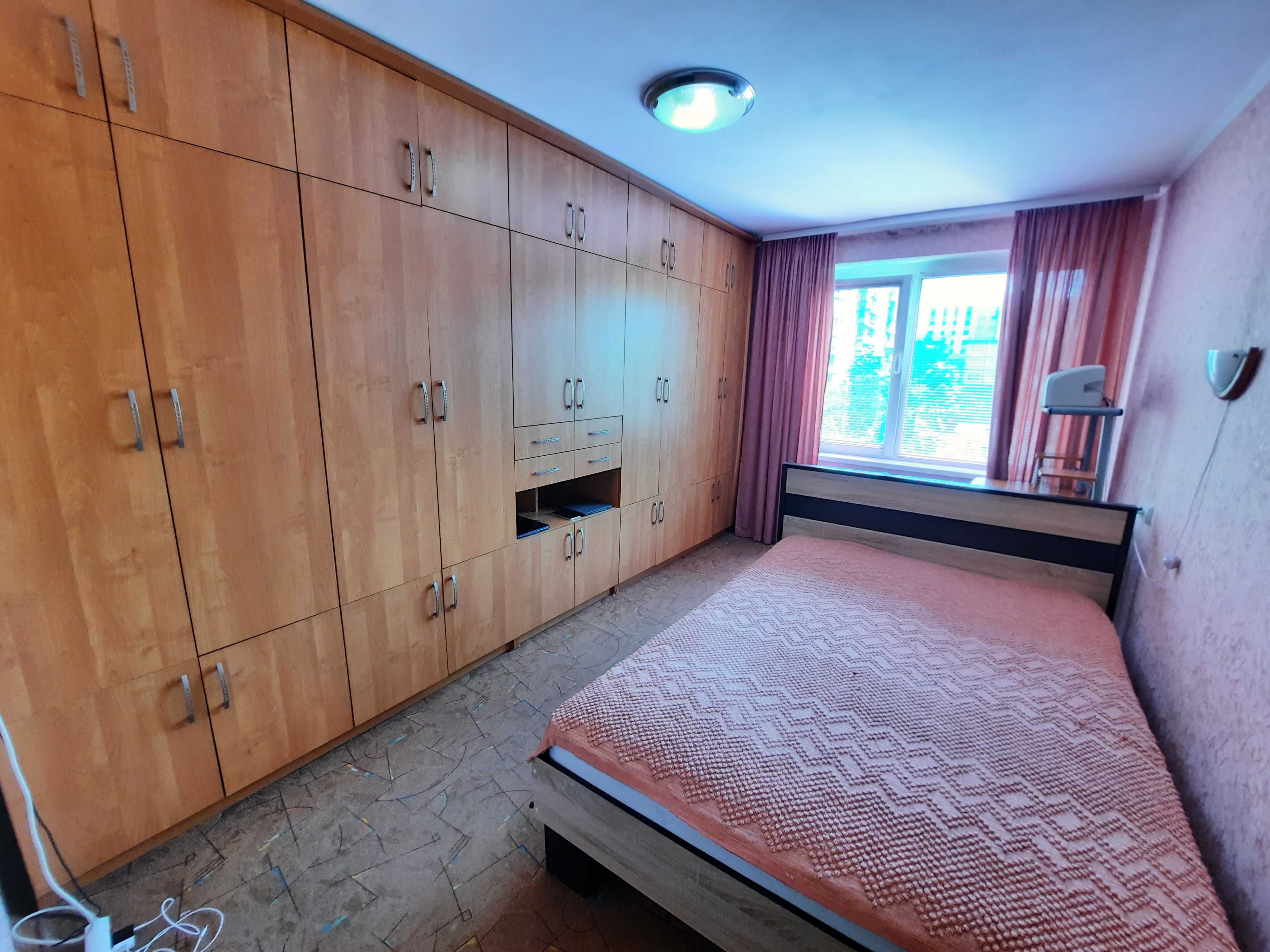 Продам 3к квартиру в цегляному будинку на Харківській