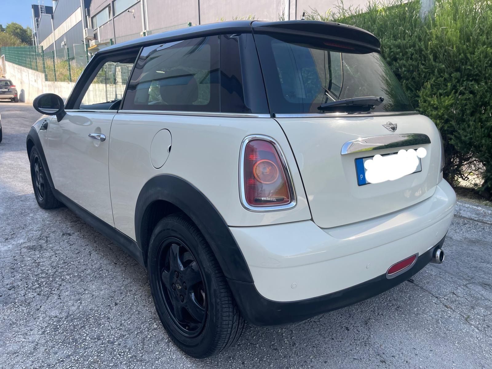 Mini Cooper D                  .