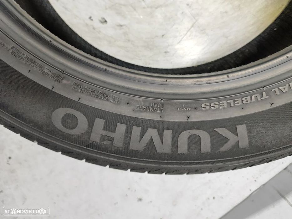 2 pneus semi novos kumho 215-55r18 oferta dos portes 120 EUROS