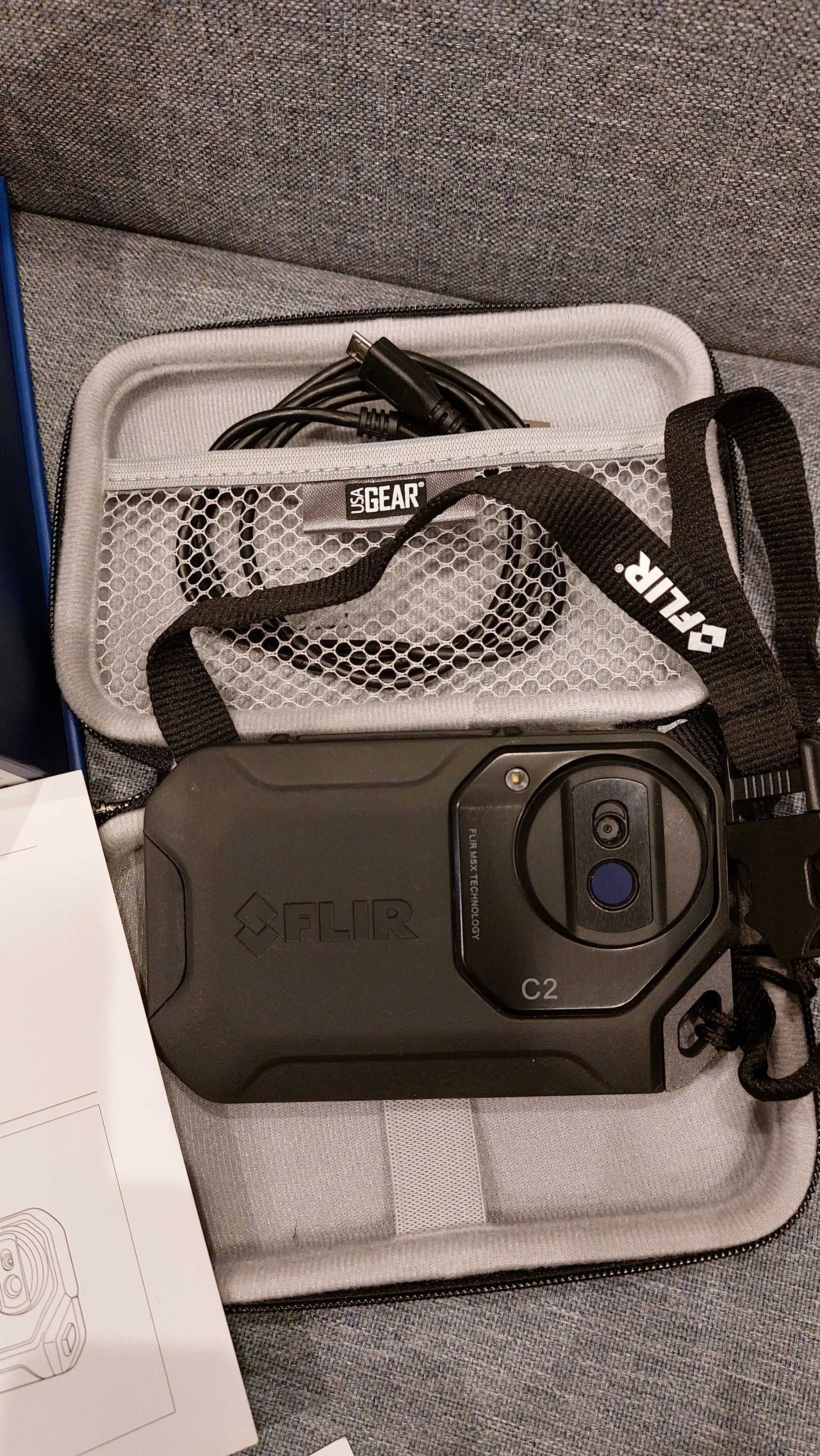 FLIR C2 kamera termowizyjna + pokrowiec