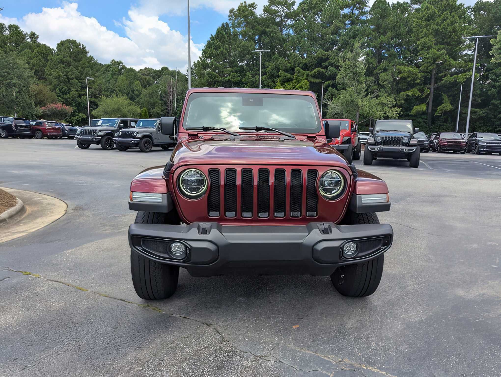 2021 Jeep Wrangler Unlimited Sahara Altitude