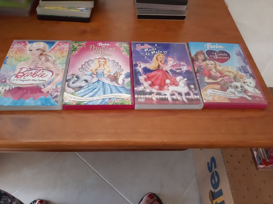 Colecção filmes em DVD da Barbie