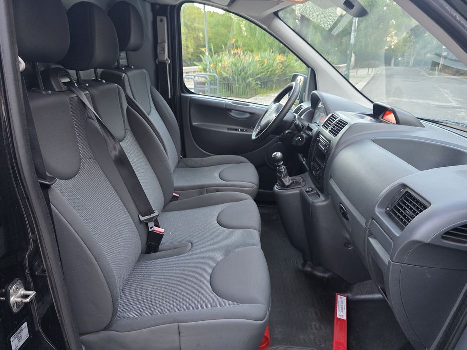 Citroën jumpy 2,0 hdi 120cv versão longa ar condicionado