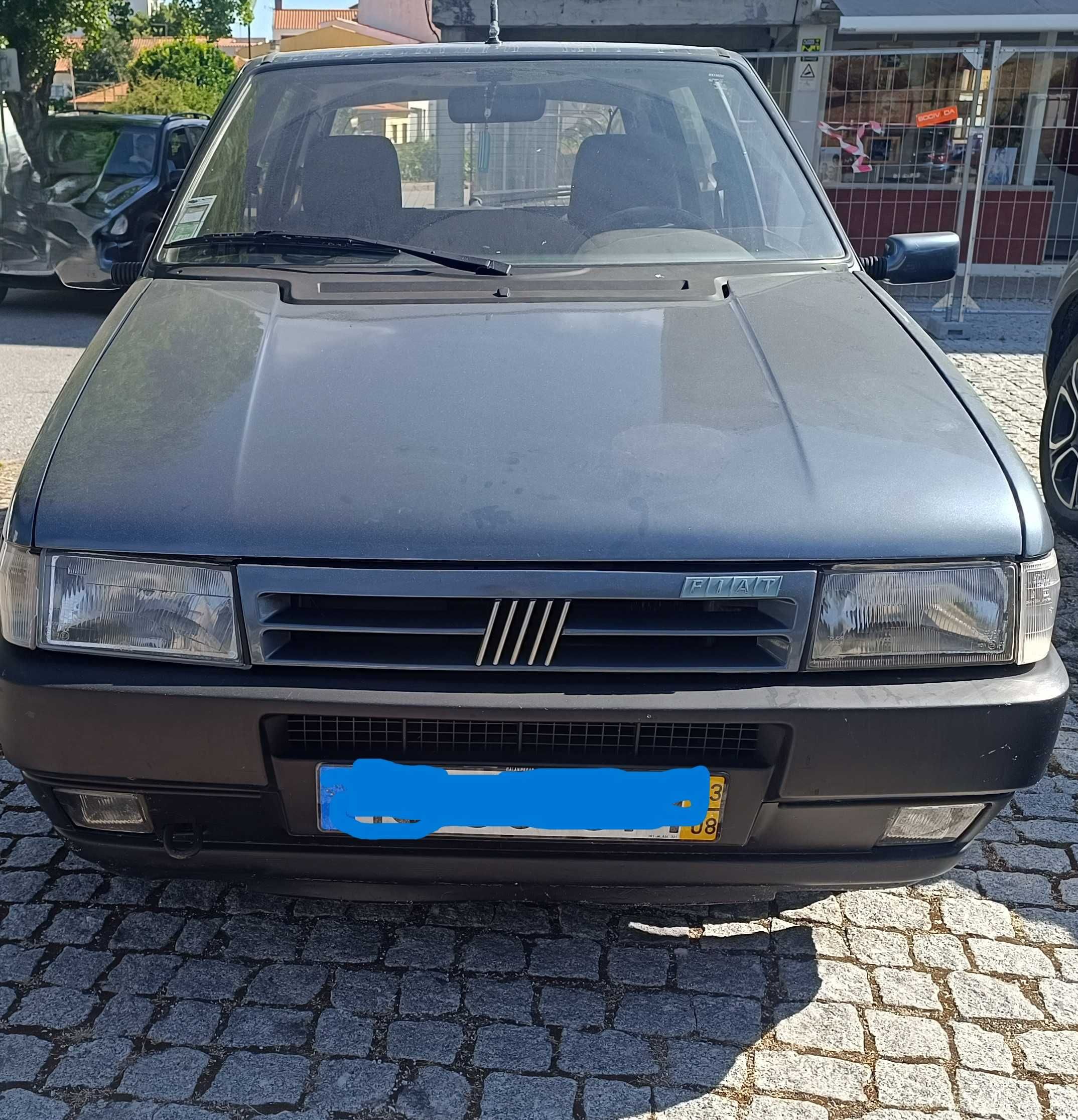 Fiat Uno em excelente estado