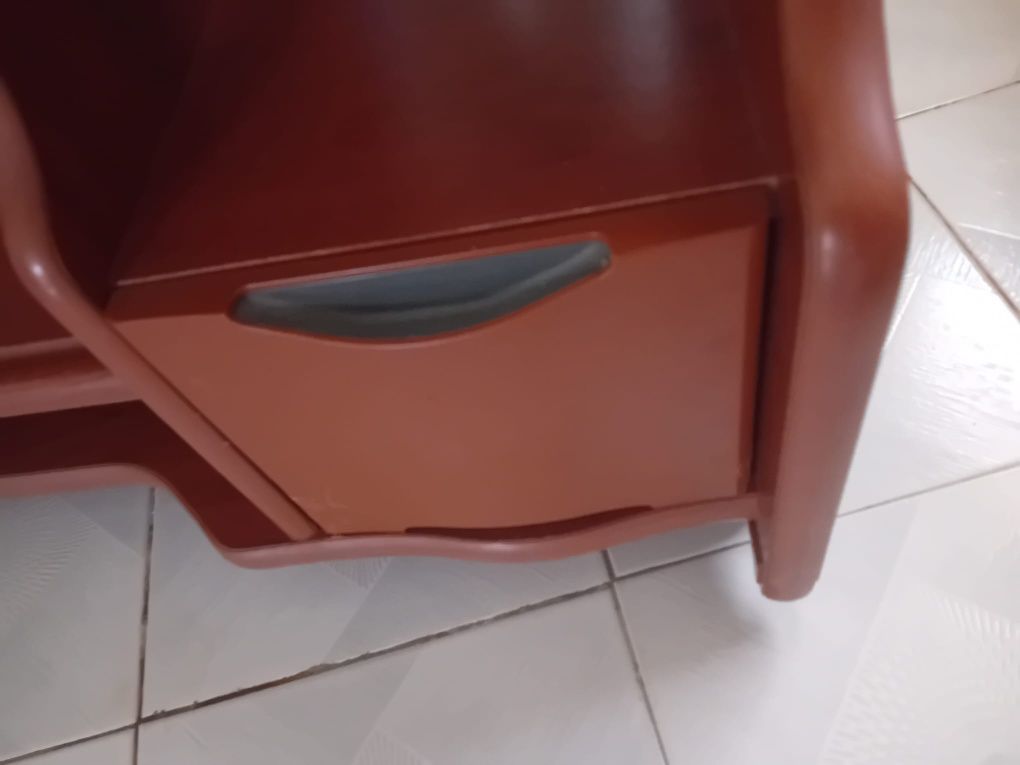 Secretária computador muito bom estado