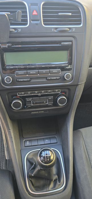 Volkswagen Golf Variant 1.6 TDI - Confortline - Bi Xénon + Bluetooth