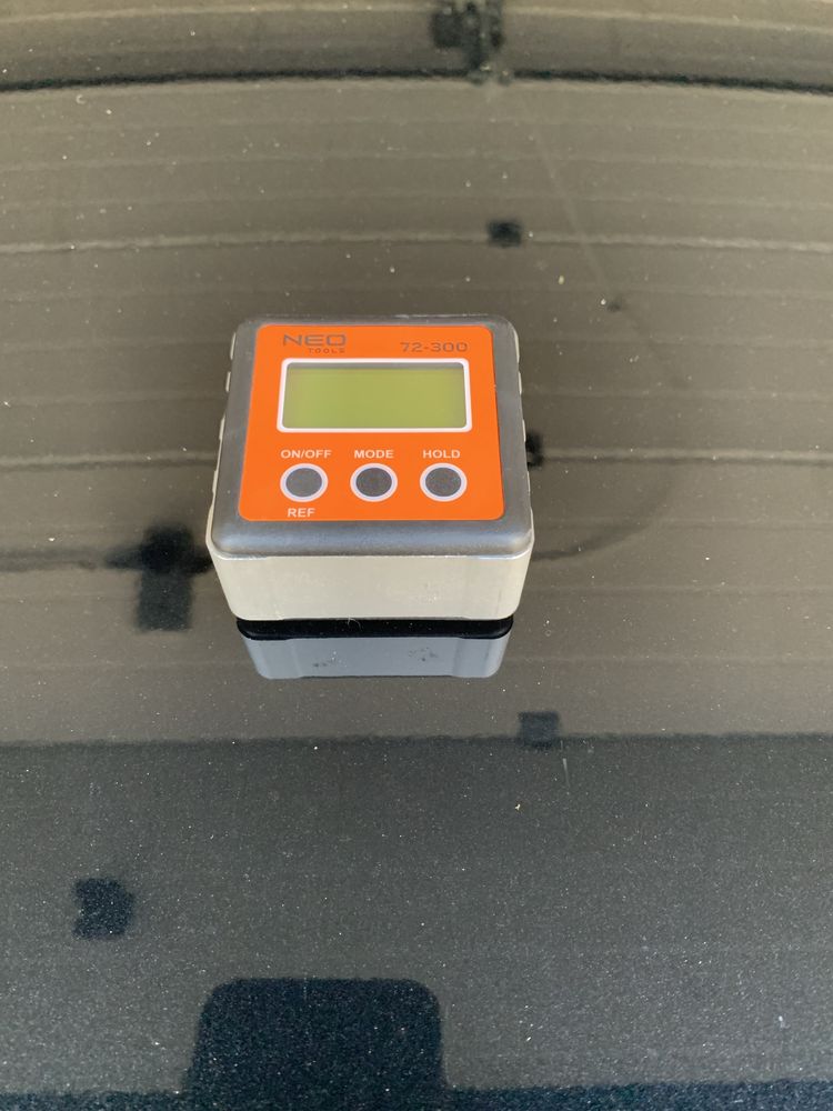 Cyfrowy miernik kąta LCD NEO