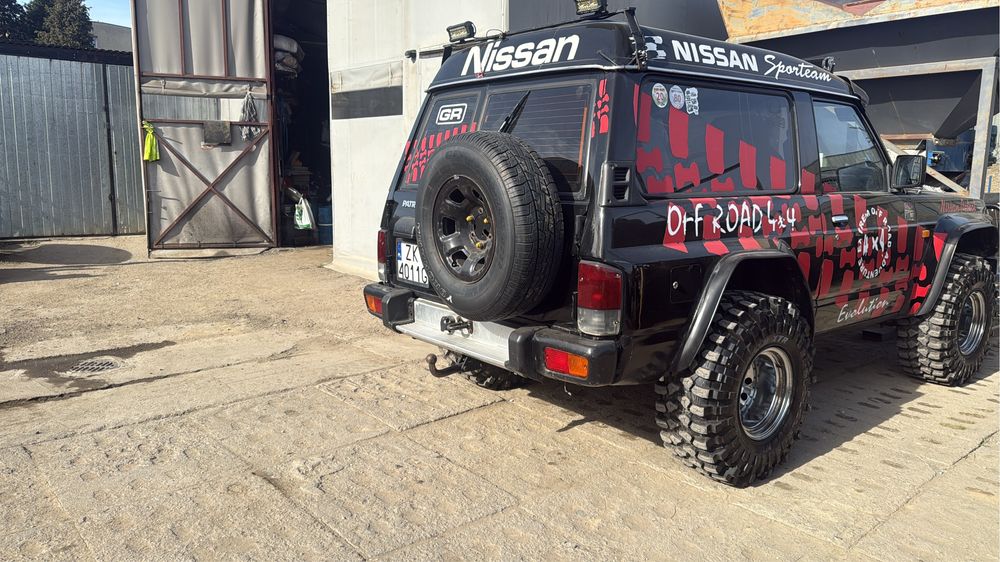 Nissan Patrol y60 2.8