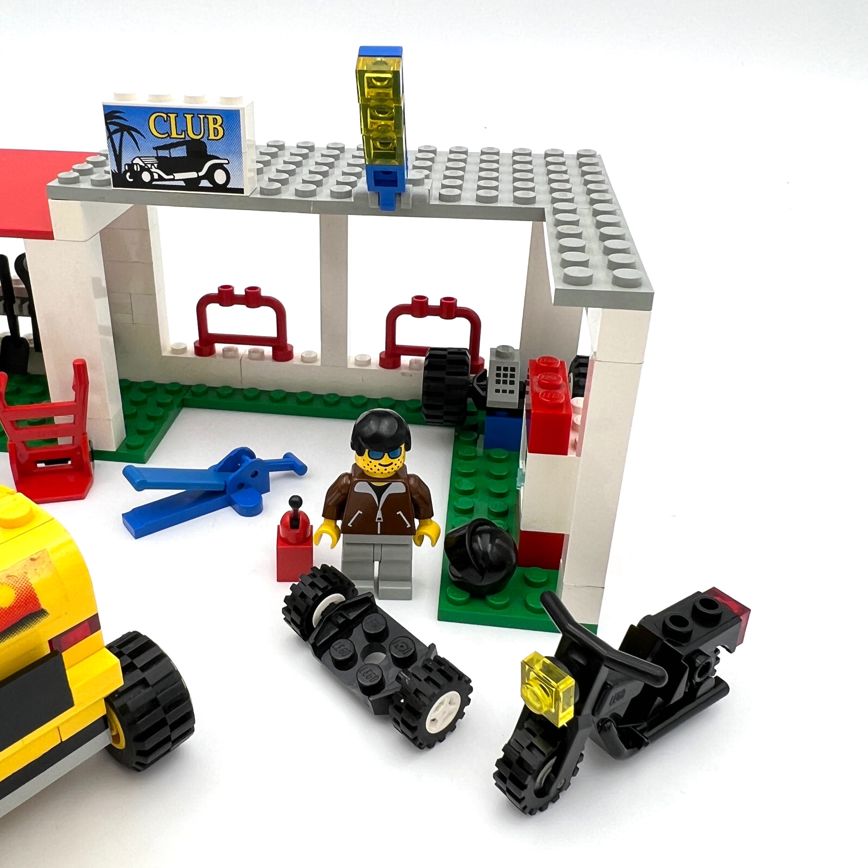 Lego System Town 6561 - Hot Rod Club