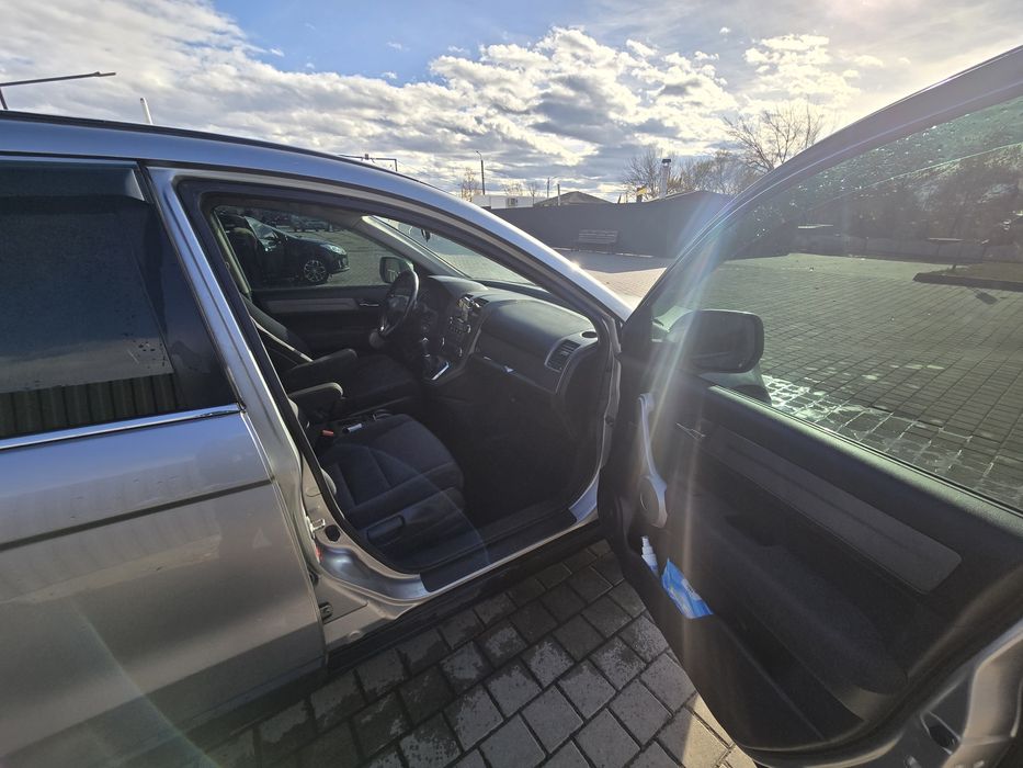 Honda cr-v продається