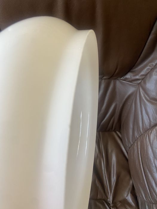 Klosz do lampy z falbanką. 24 cm średnica jak nowy