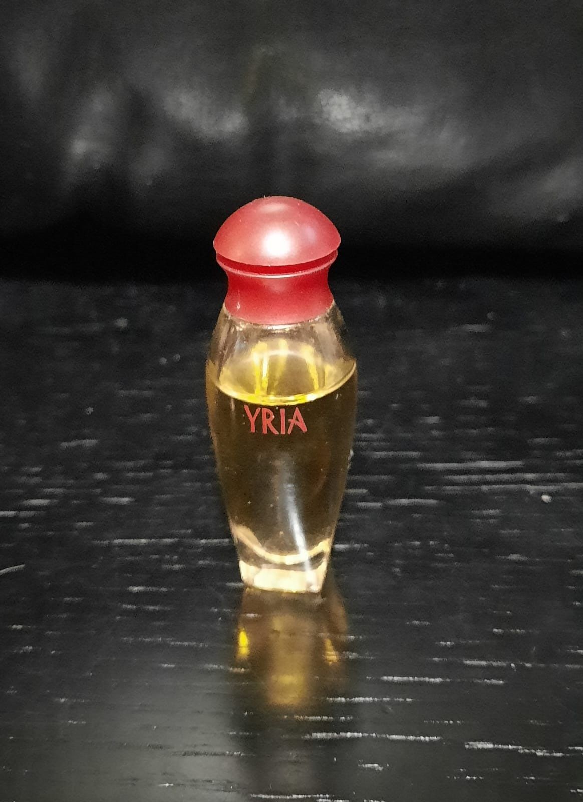 Perfume miniatura original 
9 euros