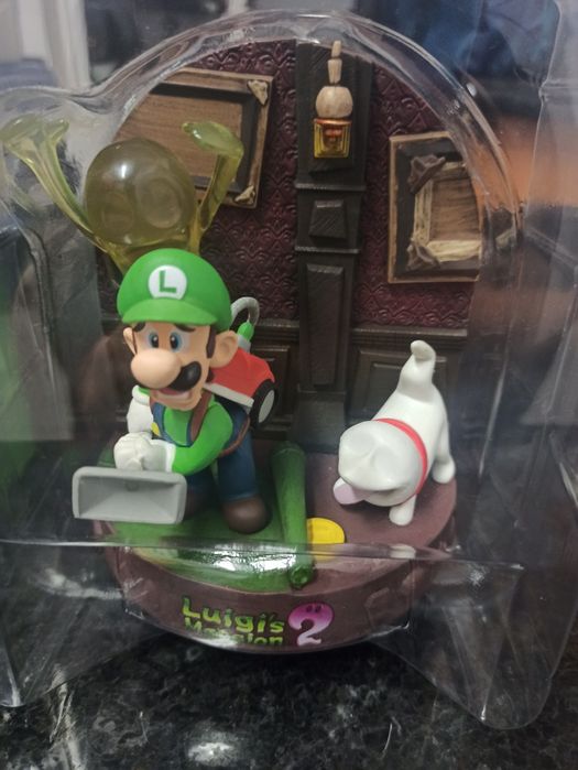The year of Luigi 30th. Luigi's Mansion 2 Estátua Club Nintendo