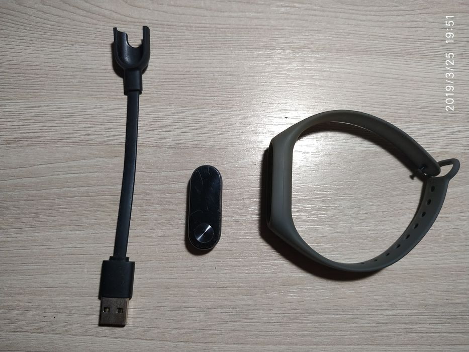 Фитнес-часы Xiaomi mi band 2, зарядное устройство, ремешки