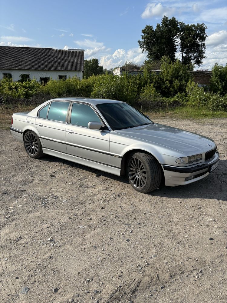 BMW 7 серія 740. 4.4 м62