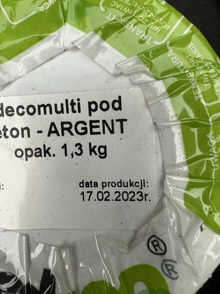 Grunt adecomulti pod tynk i beton architektiniczny