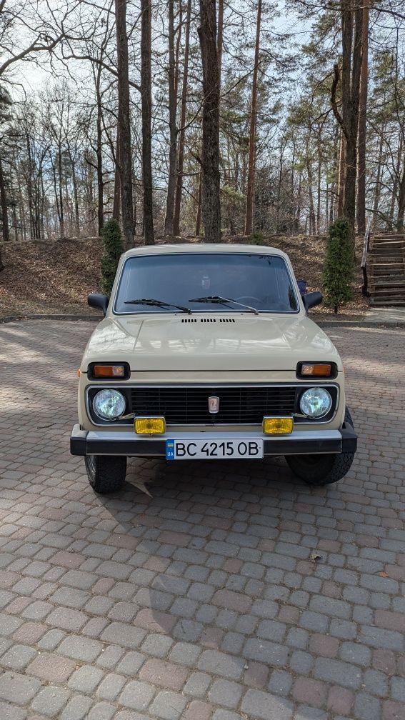 Нива 2121 1982 року