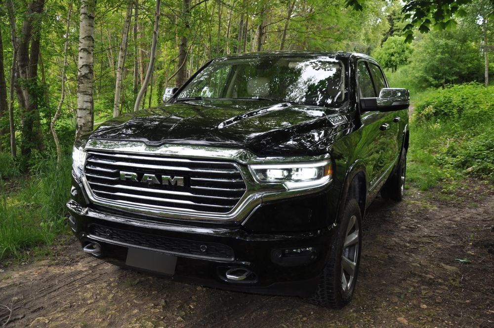 Dodge RAM 5,7 HEMI Limited 4x4