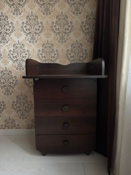 Комод-пеленатор в дитячу спальню з ДСП Верес 600 горіх